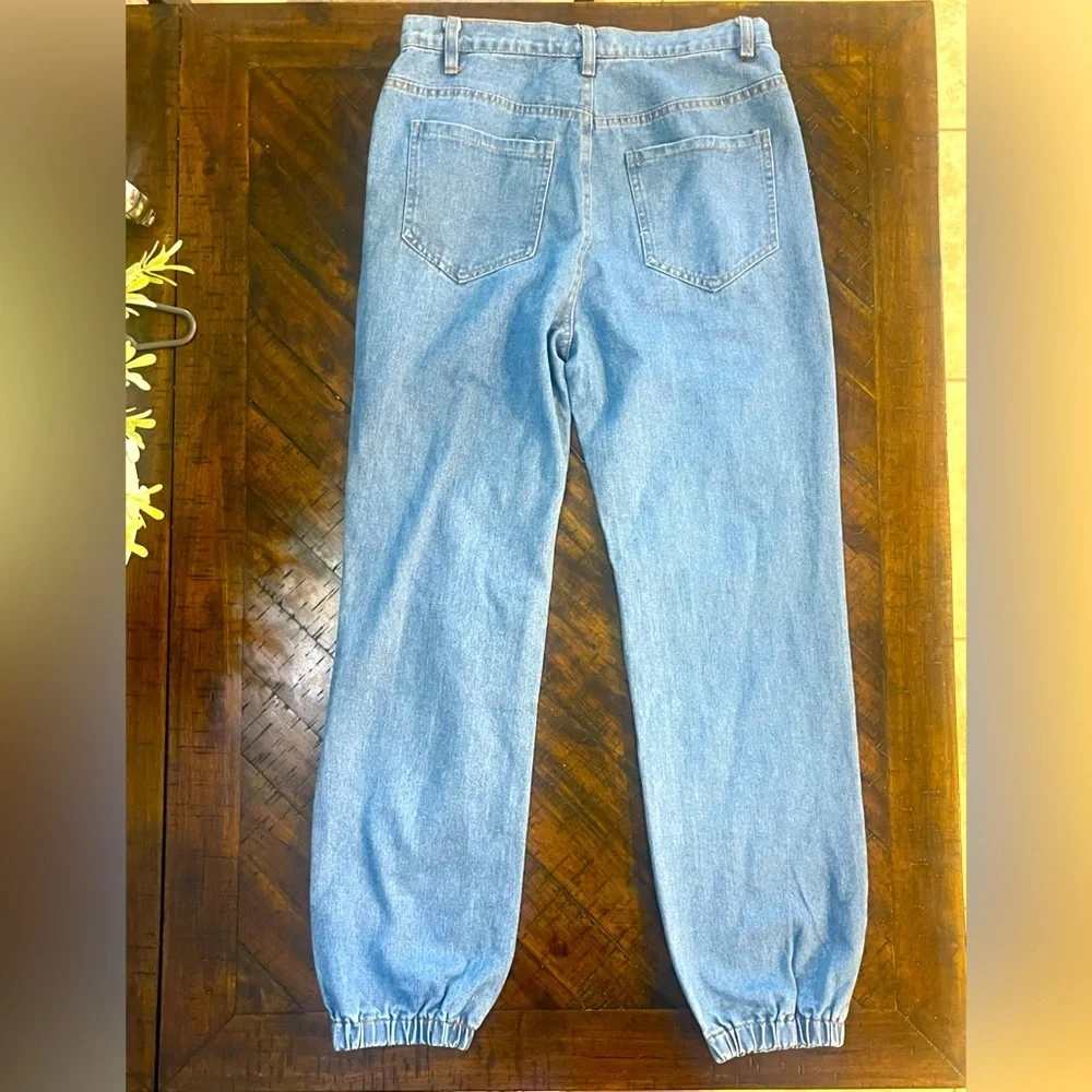 Daisy Distressed Denim Joggers - Size Medium